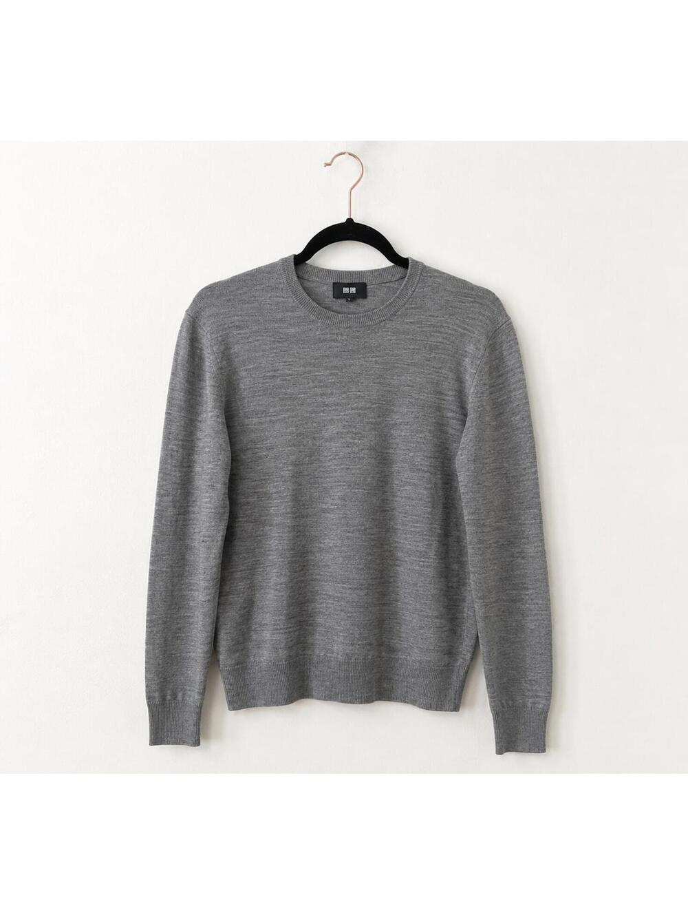 UNIQLO 100% Wool Gray Crewneck Sweater Men's Size S Lightweight Merino Knit
